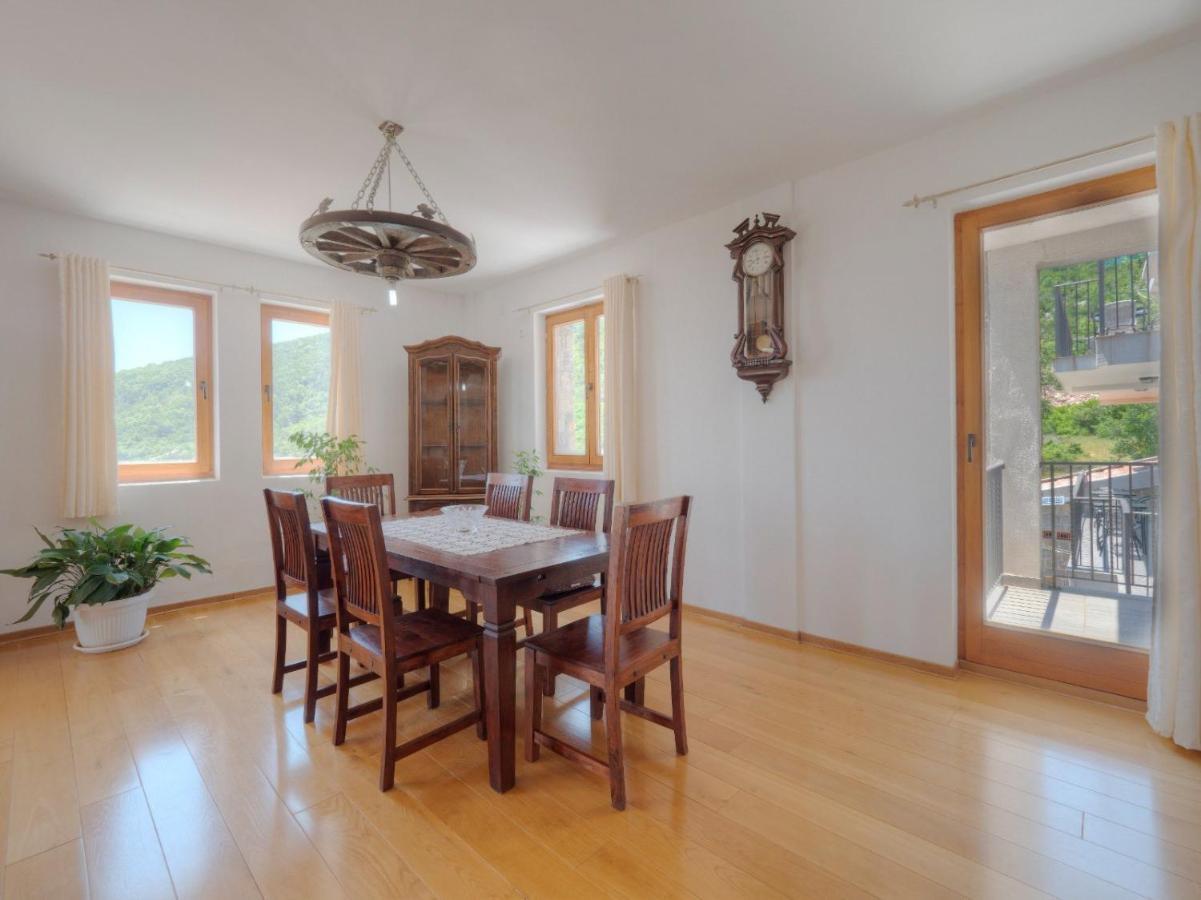 Apartment Family Retreat Bozovic