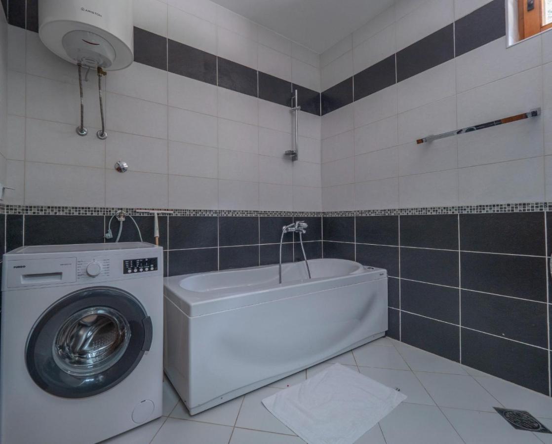 Apartment Family Retreat Bozovic *