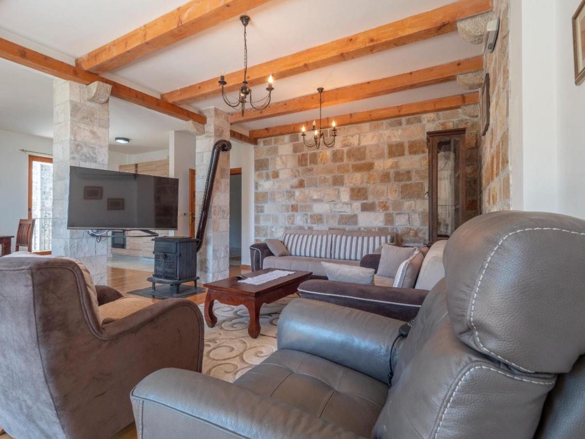 Family Retreat Bozovic * Budva