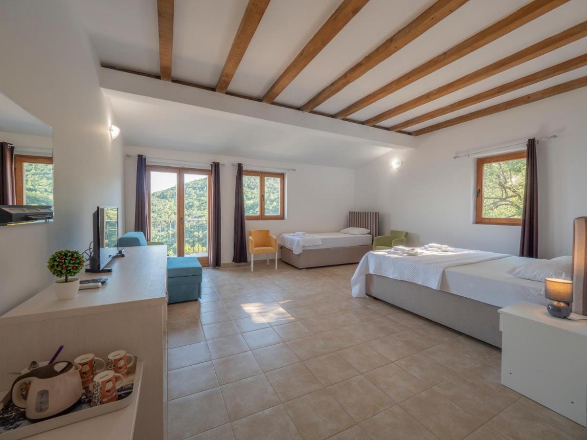 Family Retreat Bozovic * Budva
